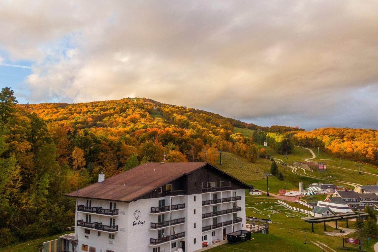 Weddings Lodging